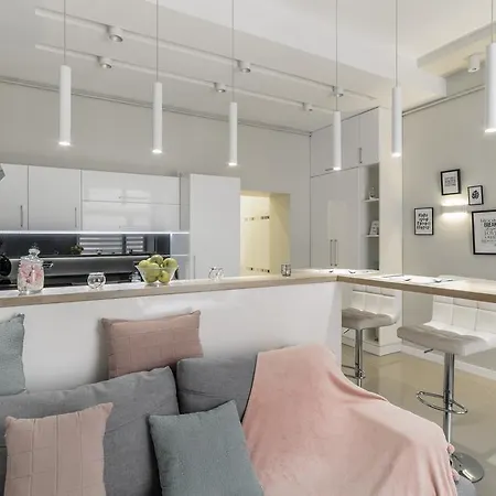 Luxe Virmenska Apartman *