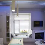 Luxe Virmenska Апартаменти