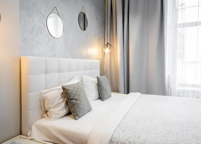 Апартаменты Luxe Virmenska