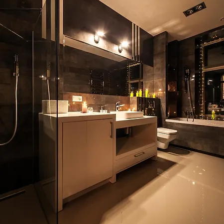 Apartment Luxe Virmenska Lviv