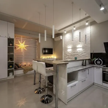 Apartment Luxe Virmenska *