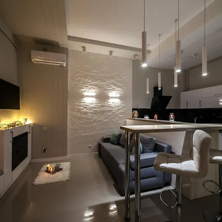 Apartment Luxe Virmenska Lviv